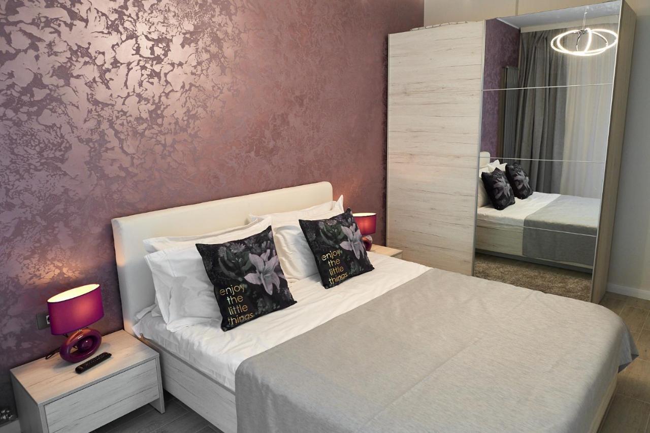 Ambient Holiday Apartment Beach Resort Năvodari Esterno foto